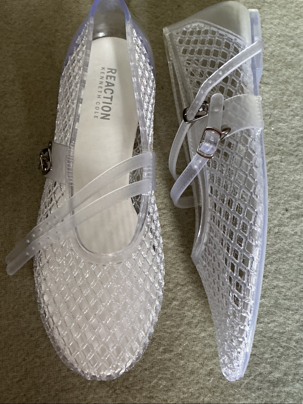 Reaction Kenneth Cole Clear Translucent Jelly Mary Jane Flats